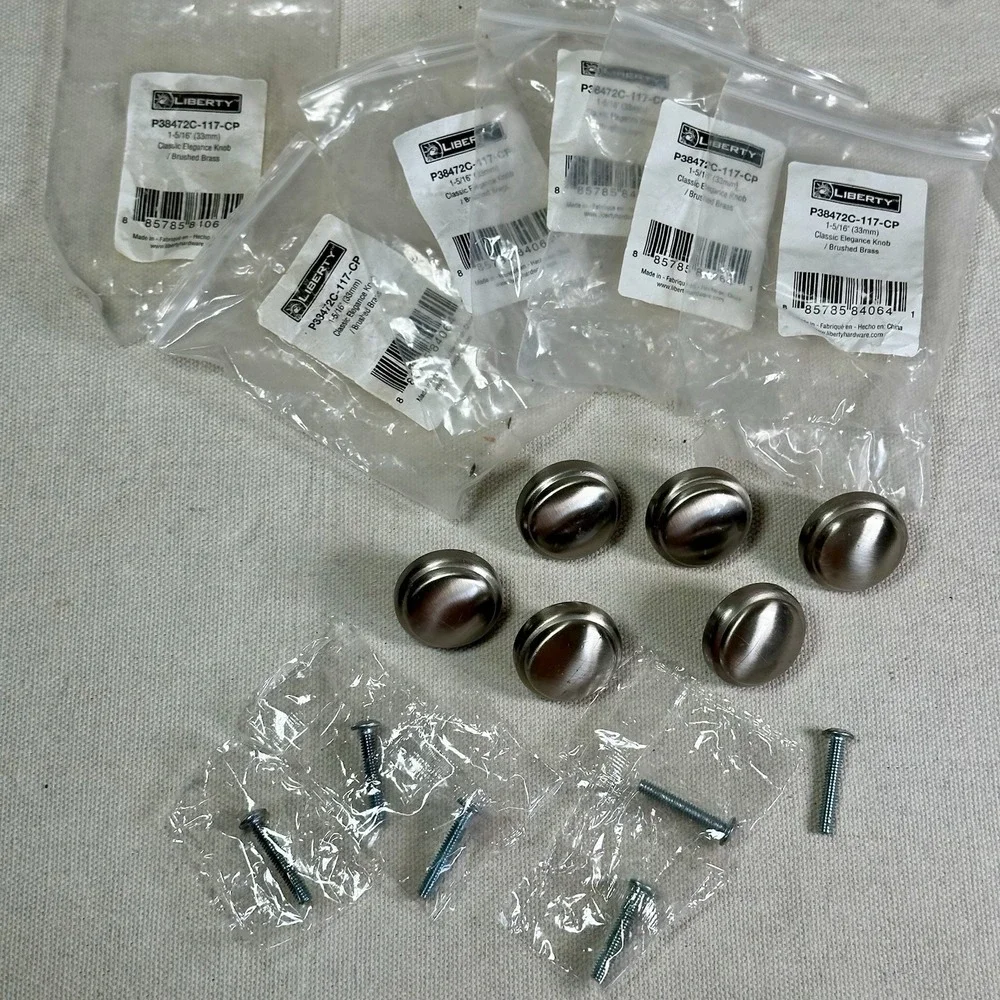 Lot Of 24 Liberty Hardware Drawer Pulls Door Knobs 1-5/16